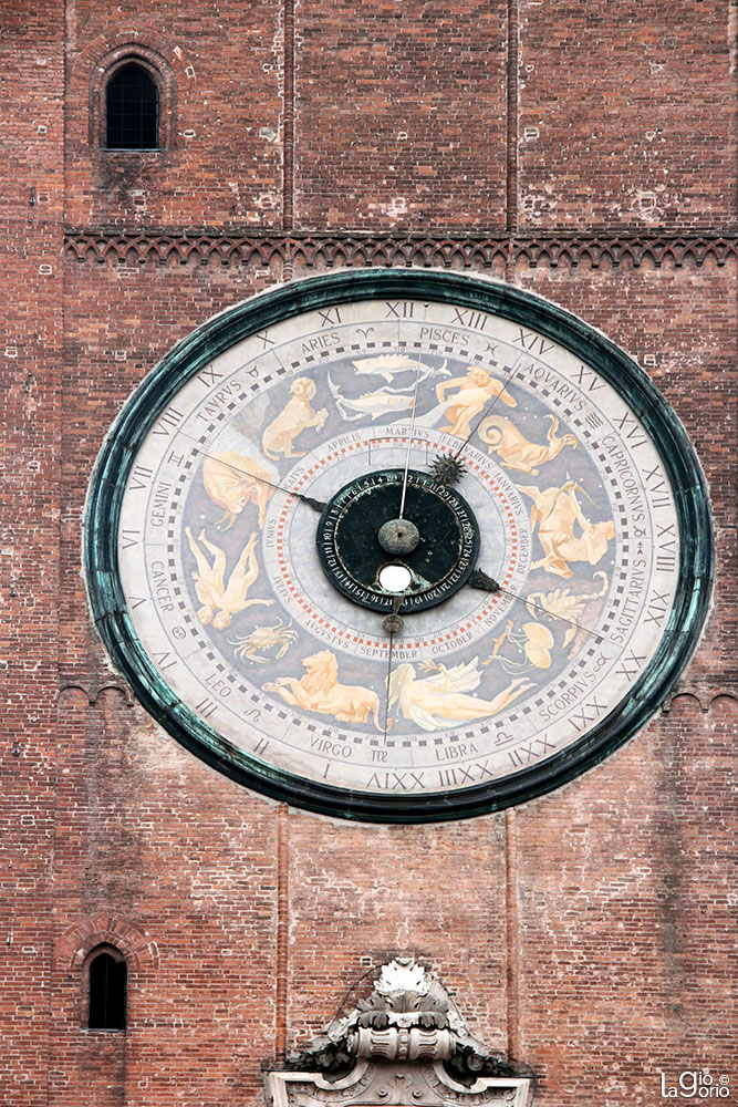 Il Torrazzo · Torre campanaria del duomo (1267) · Cremona