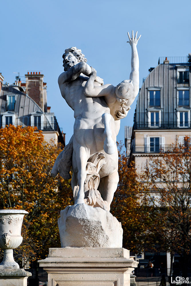 Il centauro Nesso che allontana Deianira · Laurent Honore Marqueste · Jardin des Tuileries · Paris