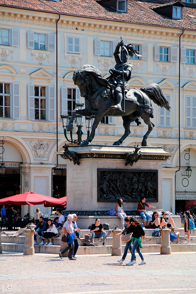 Statua equestre di Emanuele Filiberto · Piazza San Carlo · Torino