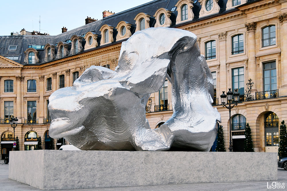 Wave · Urs Fischer · 2018 · Place Vendôme · Paris