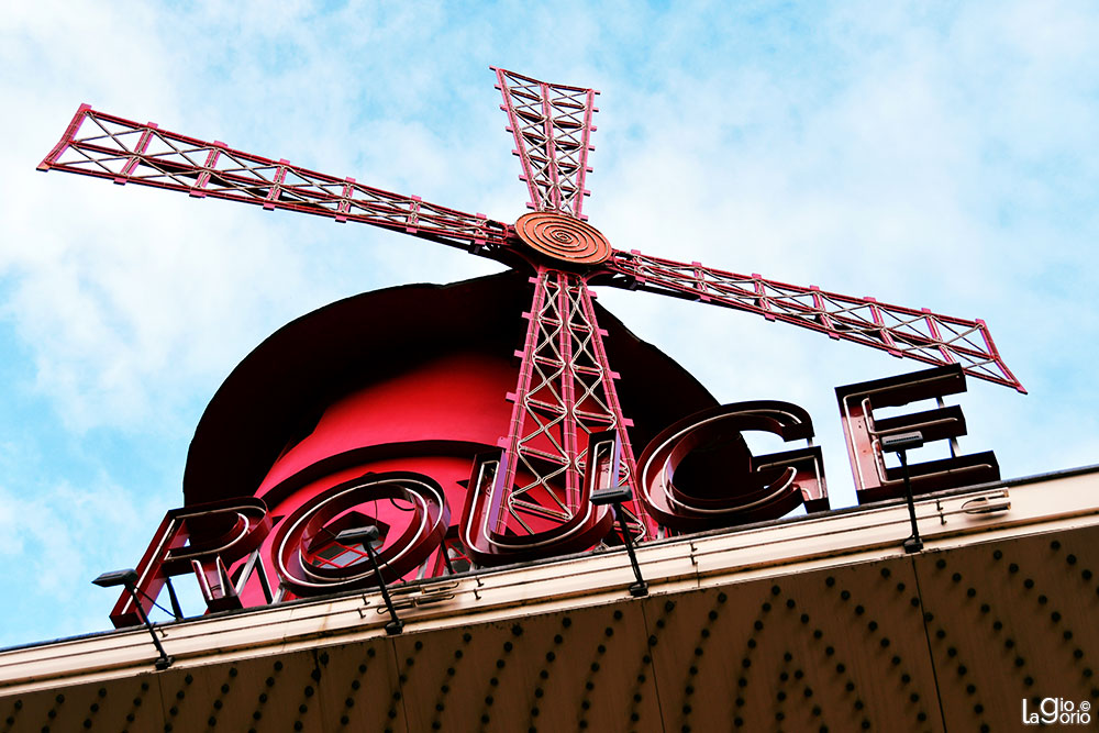 Les Ailes du Moulin · Moulin Rouge · Paris