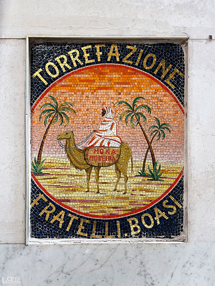 Mosaico pubblicitario · Genova.jpg