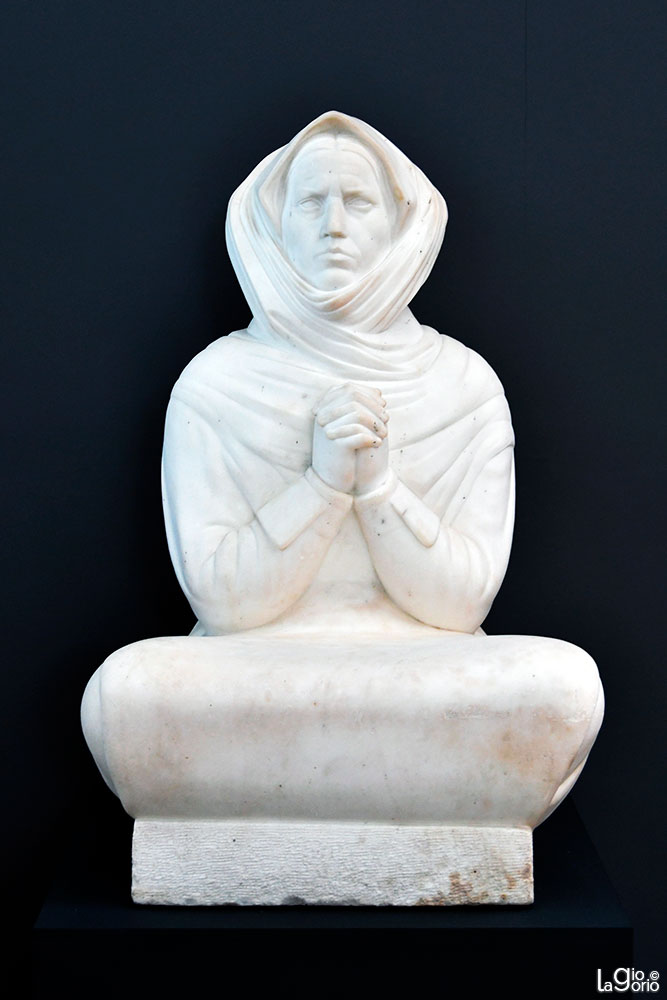 La mère de l'artiste · Ivan Mestrovic · Statua in marmo (1911)