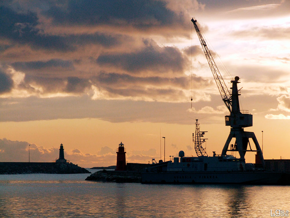 Tramonto in controluce · Imperia Oneglia