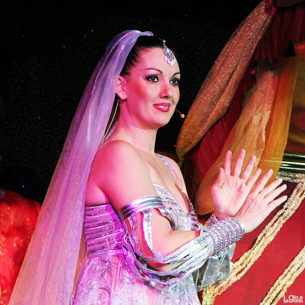 Elisa Saly Pellegrini · Circo Moira Orfei