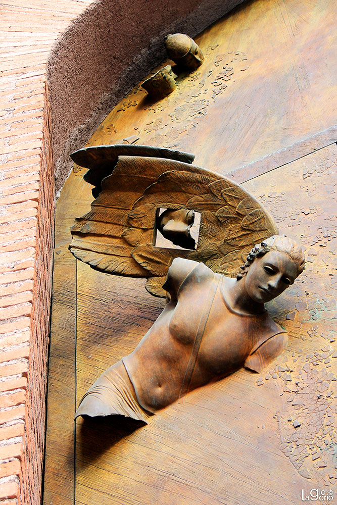 Santa Maria degli Angeli e dei Martiri · Porta in bronzo di Igor Mitoraj (2) · Roma