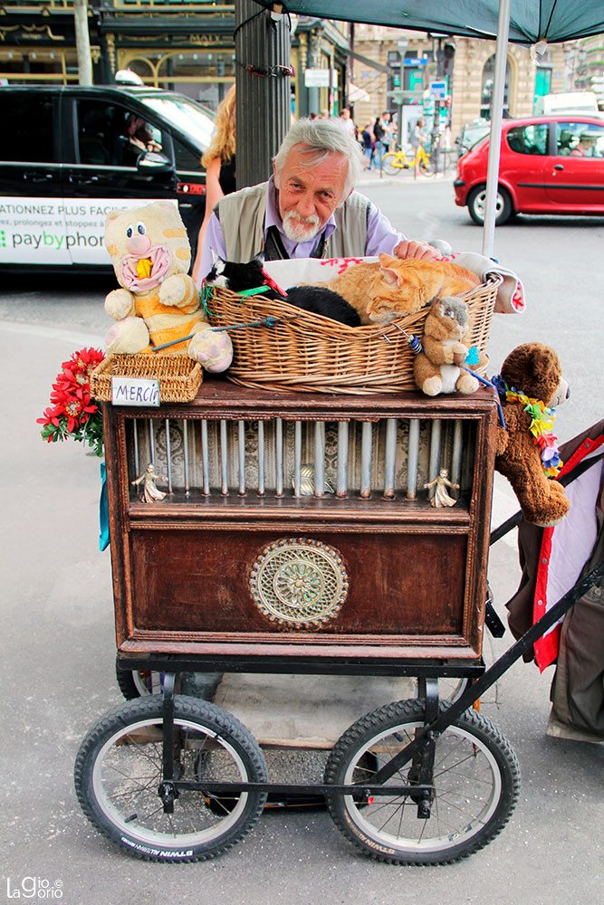 À votre bon cœur · Paris