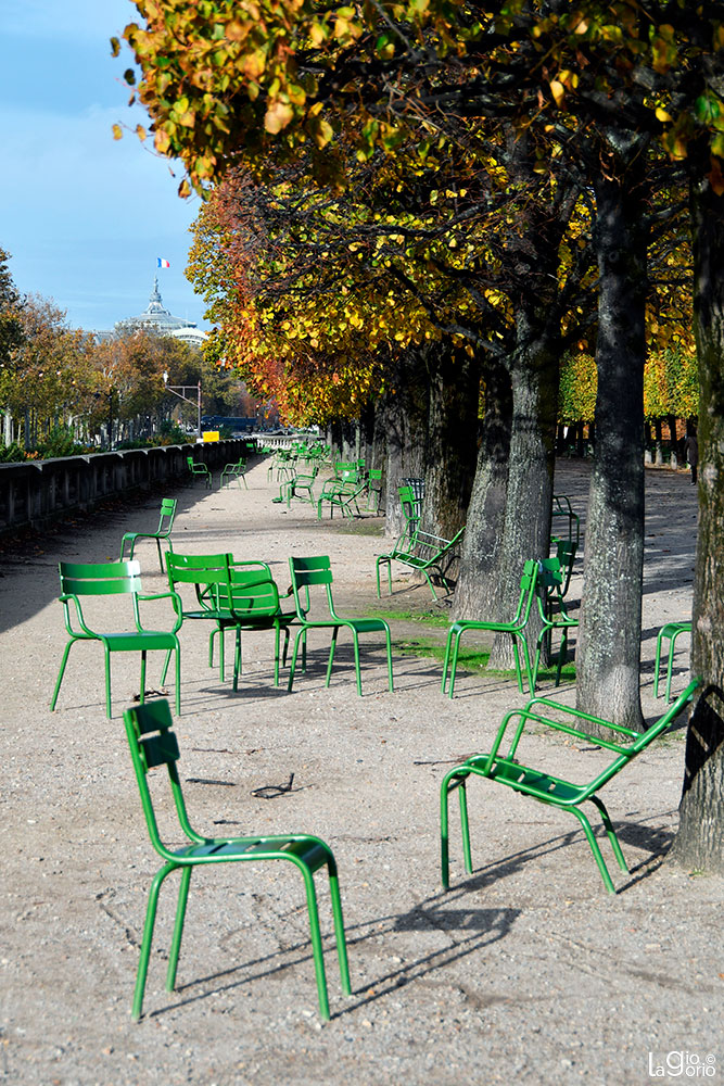 Vuoto d'assenza · Paris